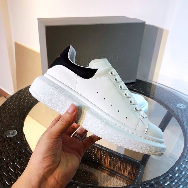 2020 new wj couple platform shoes men casual sports ladies casual platform sports shoes
2020 new wj couple platform shoes men casual sports ladies casual platform sports shoes