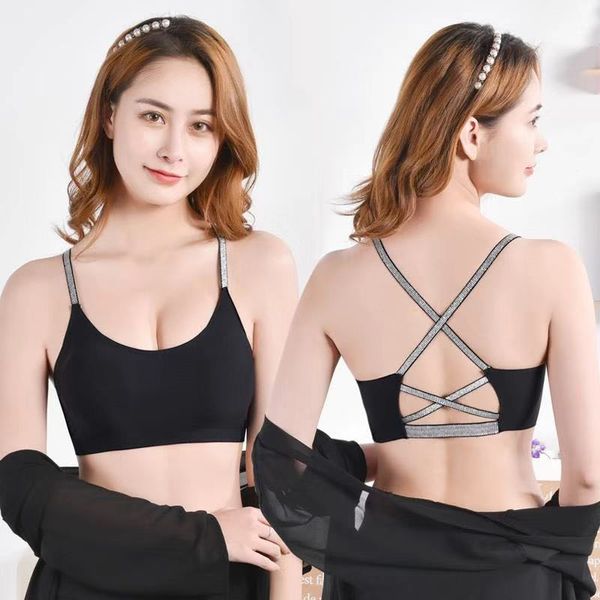 sport bra solid color one-piece bra hollow out push up wire seamless underwear women slim fit cozy bras for women, White;black
sport bra solid color one-piece bra hollow out push up wire seamless underwear women slim fit cozy bras for women, White;black