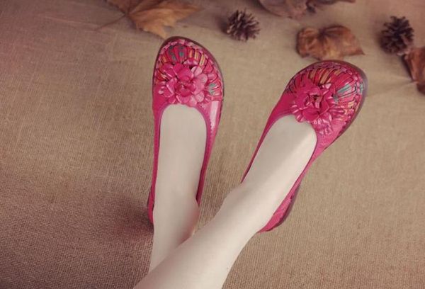 2019 women's shoes in spring and autumn with new style flat bottom round head comfortable soft bottom flower mother shoes@2617, Black
2019 women's shoes in spring and autumn with new style flat bottom round head comfortable soft bottom flower mother shoes@2617, Black