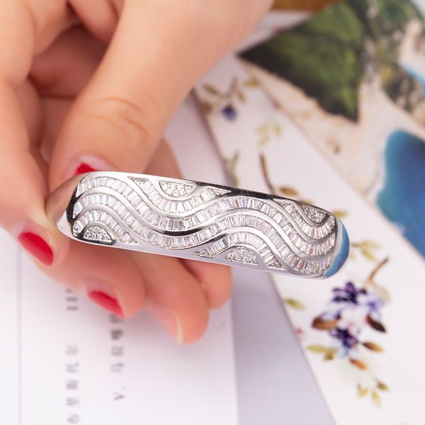 luxury wavy line bracelet channel setting cz white gold plated engagement bangle for women wedding accessaries, Black
luxury wavy line bracelet channel setting cz white gold plated engagement bangle for women wedding accessaries, Black