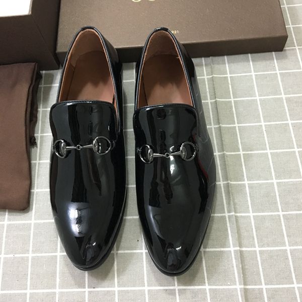 новый стиль мужские мокасины из натуральной кожи вскользь flats мужчины мокасины обувь дышащий деловое платье обувь 39-45 размера, Black
новый стиль мужские мокасины из натуральной кожи вскользь flats мужчины мокасины обувь дышащий деловое платье обувь 39-45 размера, Black