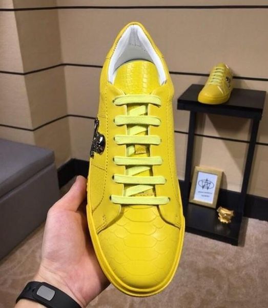 2019 luxury designer flats men shoes famous fashion style genuine leather shoes men casual shoes 38-45z10, Black
2019 luxury designer flats men shoes famous fashion style genuine leather shoes men casual shoes 38-45z10, Black