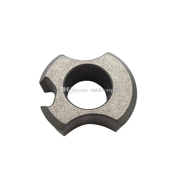 titanium alloy single finger brass knuckle duster buckle boxing protective gear ring tiger ing
titanium alloy single finger brass knuckle duster buckle boxing protective gear ring tiger ing