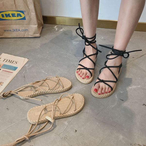 35-39 beach shoes 2020 summer new fashion lace-up round head women's shoes casual flat sandals comfortable and durable women's san, Black
35-39 beach shoes 2020 summer new fashion lace-up round head women's shoes casual flat sandals comfortable and durable women's san, Black