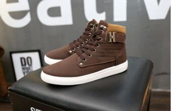 the latest high-quality autumn and winter fashion new korean version of men's shoes, high-uppers, retro leisure lace men's fashion, Black
the latest high-quality autumn and winter fashion new korean version of men's shoes, high-uppers, retro leisure lace men's fashion, Black