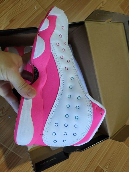 with box 2020 womens basketball shoes sneakers white pink green for women sports shoes girl's rainers us5.5-8.5
with box 2020 womens basketball shoes sneakers white pink green for women sports shoes girl's rainers us5.5-8.5