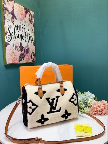 2019 simple new designers handbag classic style real cow high leather luxury tote bag shoulder shopping bag--19
2019 simple new designers handbag classic style real cow high leather luxury tote bag shoulder shopping bag--19