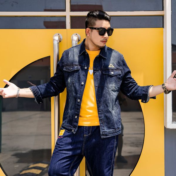 2019 осень и зима trend denim jacket назад printed вышивка охладить пальто западного типа joint plus размера, Black;brown
2019 осень и зима trend denim jacket назад printed вышивка охладить пальто западного типа joint plus размера, Black;brown
