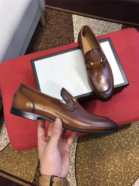 19ss new 2018 leather brogue mens flats shoes casual british style men oxfords fashion brand dress shoes for men, Black
19ss new 2018 leather brogue mens flats shoes casual british style men oxfords fashion brand dress shoes for men, Black