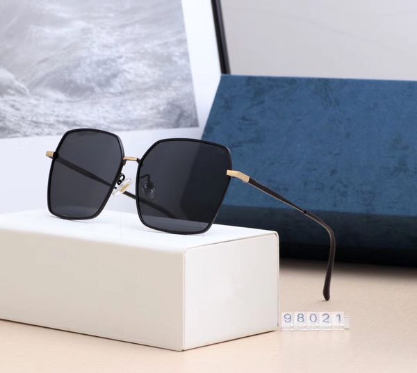 new classic fashion round frame sunglasses for men, fashion hd sunscreen for women, sunglasses 98021, White;black
new classic fashion round frame sunglasses for men, fashion hd sunscreen for women, sunglasses 98021, White;black