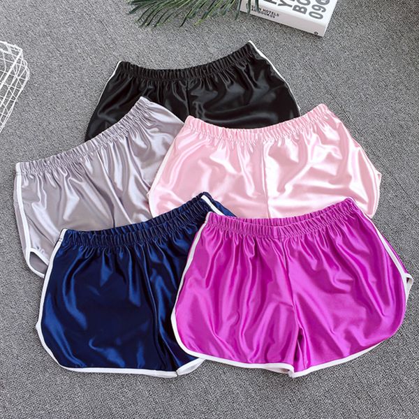 girl leisure pants loose short pants candy color elastic waist, White;black
girl leisure pants loose short pants candy color elastic waist, White;black