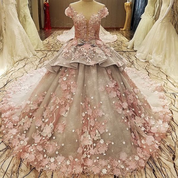 luxury classic style evening former gown zipper back beaded organza long princess evening dress 2019 design real ps boll gown, Black;red
luxury classic style evening former gown zipper back beaded organza long princess evening dress 2019 design real ps boll gown, Black;red