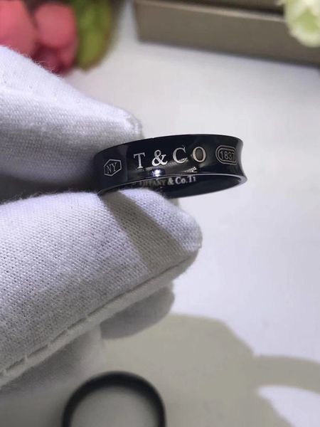 316L Titanium steel black band rings lovers Size for Women and Men black 1837 lover ring jewelry gift free shipping PS7658
316L Titanium steel black band rings lovers Size for Women and Men black 1837 lover ring jewelry gift free shipping PS7658