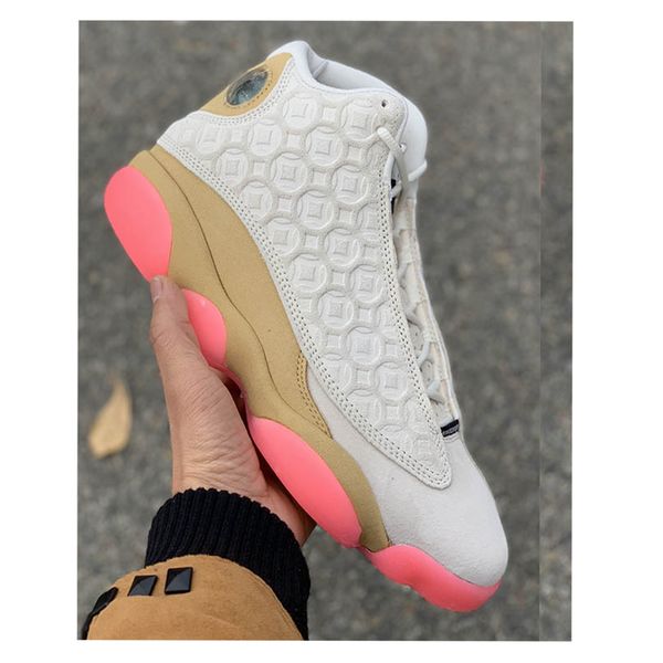 with box new 13 cny chinese new year pale ivory men women basketball shoes black digital pink club gold sports sneakers cw4409-100
with box new 13 cny chinese new year pale ivory men women basketball shoes black digital pink club gold sports sneakers cw4409-100