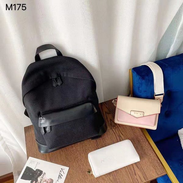 the new 2020 3 combination girls women backpack style + handbag + single shoulder bag handbag leisure nylon backpack
the new 2020 3 combination girls women backpack style + handbag + single shoulder bag handbag leisure nylon backpack