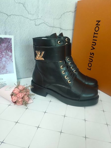 2019v Печатные полосы короткие сапоги Крюк-петля из натуральной кожи на шнуровке же
2019v Печатные полосы короткие сапоги Крюк-петля из натуральной кожи на шнуровке же