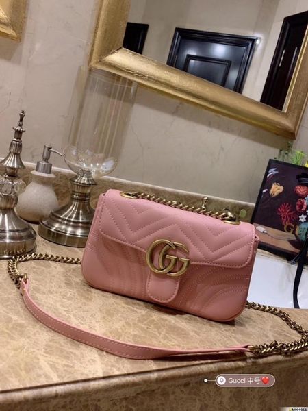 2019 Women Messenger Bag Long Gold Chain genuine Leather Shoulder Ancient Waist Handbags Totes
2019 Women Messenger Bag Long Gold Chain genuine Leather Shoulder Ancient Waist Handbags Totes