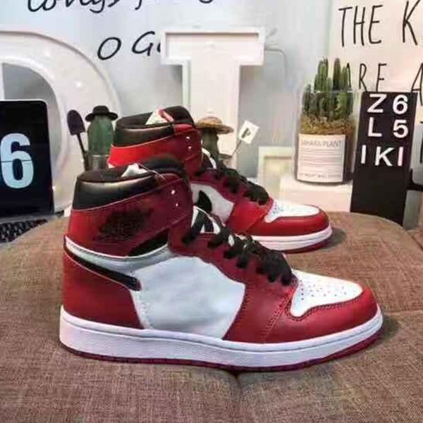 1 high og travis scotts basketball shoes 1s spiderman unc 3 mens homage to home royal blue men women designer sneakers trainers
1 high og travis scotts basketball shoes 1s spiderman unc 3 mens homage to home royal blue men women designer sneakers trainers