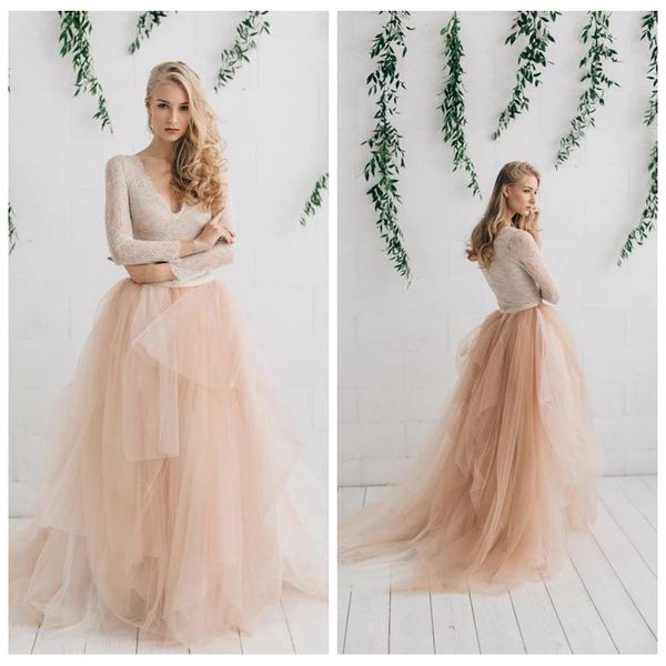 sweet fairy tulle long sleeve wedding dress v neck a line elegant wedding dress with sweep train tiered boho wedding dress for winter, White
sweet fairy tulle long sleeve wedding dress v neck a line elegant wedding dress with sweep train tiered boho wedding dress for winter, White