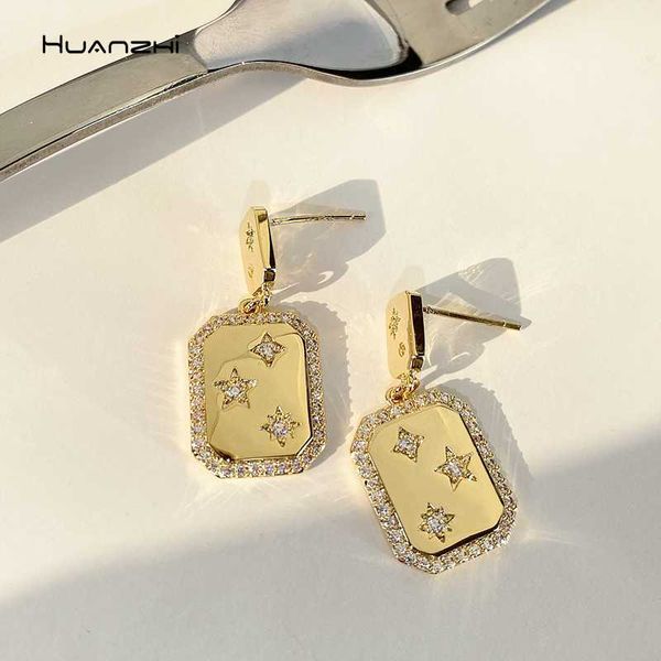 huanzhi 2020 new star moon rhinestone gold metal stud earrings geometric round square statement earrings for women jewelry, Golden;silver
huanzhi 2020 new star moon rhinestone gold metal stud earrings geometric round square statement earrings for women jewelry, Golden;silver