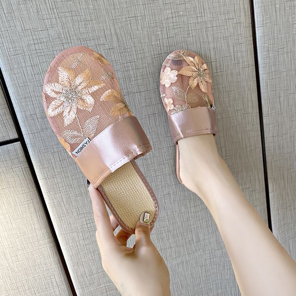shoes for girls slippers women summer slides fashion cover toe pantofle loafers lady luxury 2020 flat cotton fabric rubber, Black
shoes for girls slippers women summer slides fashion cover toe pantofle loafers lady luxury 2020 flat cotton fabric rubber, Black