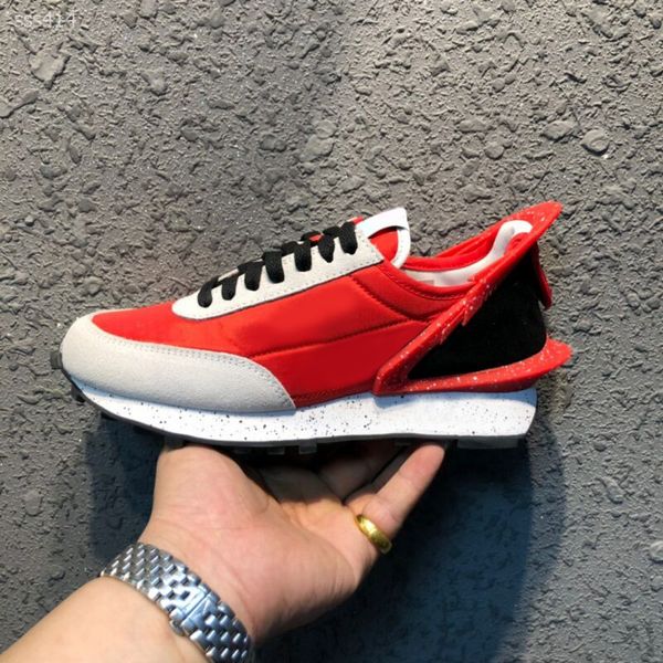 fashion luxury designer runner trainers men classic athletic quality red bottoms sports retro running sneakers casual shoe 
fashion luxury designer runner trainers men classic athletic quality red bottoms sports retro running sneakers casual shoe