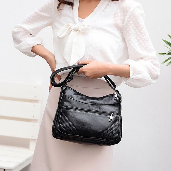 pu leather ladies shoulder bag 2020 new fashion style black messenger bag quality very soft wash for mother handbags
pu leather ladies shoulder bag 2020 new fashion style black messenger bag quality very soft wash for mother handbags
