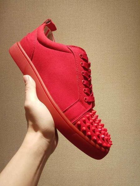 2020 new designer sneakers red bottom low-junior spikes flats shoes men and women leather sneakers casual shoes-1, Black
2020 new designer sneakers red bottom low-junior spikes flats shoes men and women leather sneakers casual shoes-1, Black