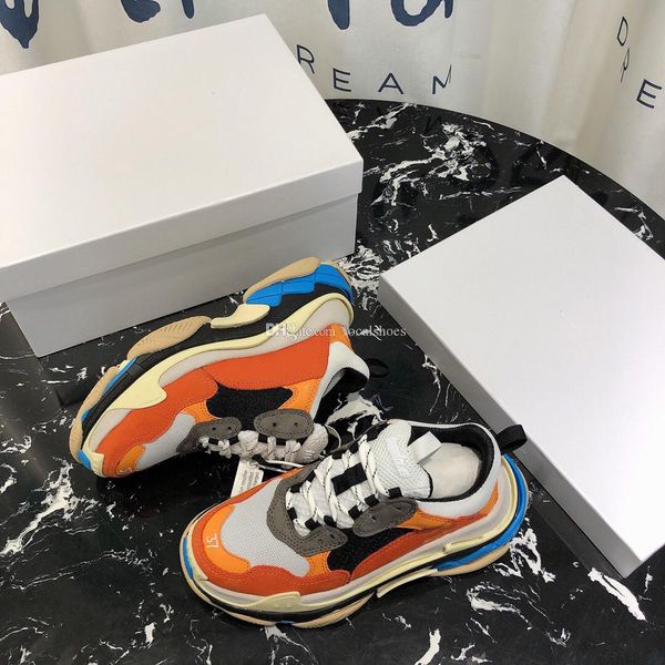 men shoes retro triple s sneaker luxury espadrilles women chaussures designer triple-s shoes low up lace-up sneaker size eu35-eu45, Black
men shoes retro triple s sneaker luxury espadrilles women chaussures designer triple-s shoes low up lace-up sneaker size eu35-eu45, Black