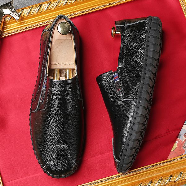 dm161 leather men casual shoes zapatos 2020 men loafers moccasins breathable slip on driving shoes plus size 38-50, Black
dm161 leather men casual shoes zapatos 2020 men loafers moccasins breathable slip on driving shoes plus size 38-50, Black