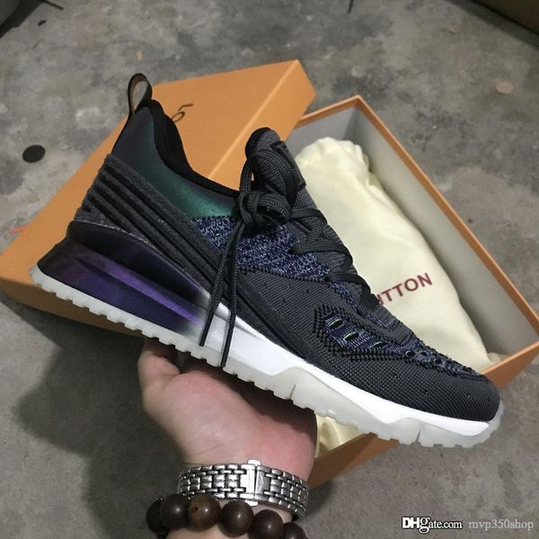 with box 2019 men designer shoes casual shoes sneakers advanced material sport sneakers luxury shoes 39-44, Black
with box 2019 men designer shoes casual shoes sneakers advanced material sport sneakers luxury shoes 39-44, Black