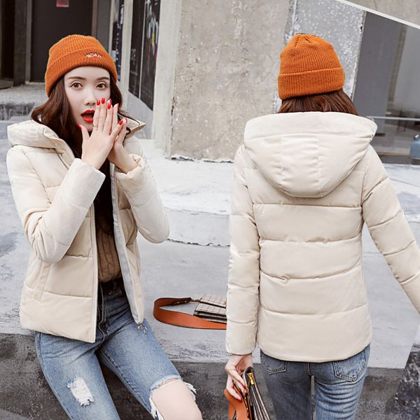 2018 autumn and winter new beautiful velvet cotton-padded clothes woman even hat pleuche will code short fund service group, Black
2018 autumn and winter new beautiful velvet cotton-padded clothes woman even hat pleuche will code short fund service group, Black