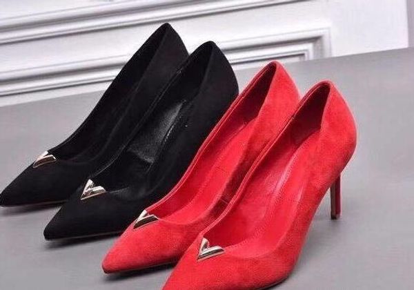 2018 v восхитительные золотые v-образный обувь пряжкой дизайнер роскошь heartbreaker женщин на высоких каблуках заостренный носок сексуальны, Black 
2018 v восхитительные золотые v-образный обувь пряжкой дизайнер роскошь heartbreaker женщин на высоких каблуках заостренный носок сексуальны, Black