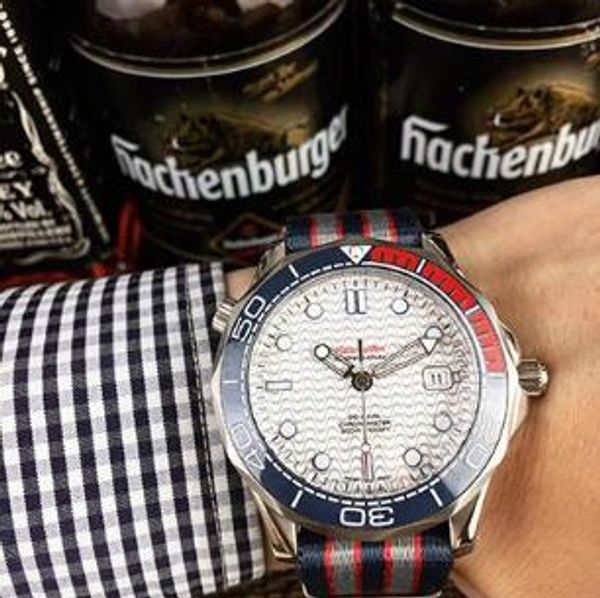 горячие продажи классический планета океан 300 м серии master watch cal 2500 автоматический movemten коаксиальный роскошные мужские часы спо, Slivery;brown
горячие продажи классический планета океан 300 м серии master watch cal 2500 автоматический movemten коаксиальный роскошные мужские часы спо, Slivery;brown