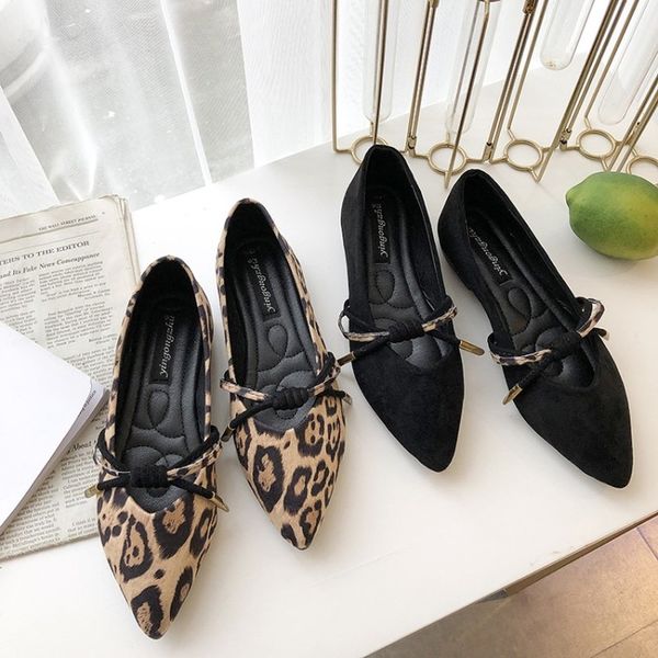 2020 new simple leopard print slippers female leather casual elegant lazy spring and summer flat with slippers ladies j15-96, Black
2020 new simple leopard print slippers female leather casual elegant lazy spring and summer flat with slippers ladies j15-96, Black