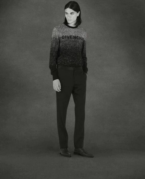 french brand givenchis sweater luxury mens designer sweater o-neck gradient knitted pullover brand letter logo mens, White;black
french brand givenchis sweater luxury mens designer sweater o-neck gradient knitted pullover brand letter logo mens, White;black