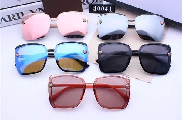 2019 selling half frame sunglasses men and women polarized sunglasses color film brand design sunglasses fashion trend big frame outdoo, White;black
2019 selling half frame sunglasses men and women polarized sunglasses color film brand design sunglasses fashion trend big frame outdoo, White;black