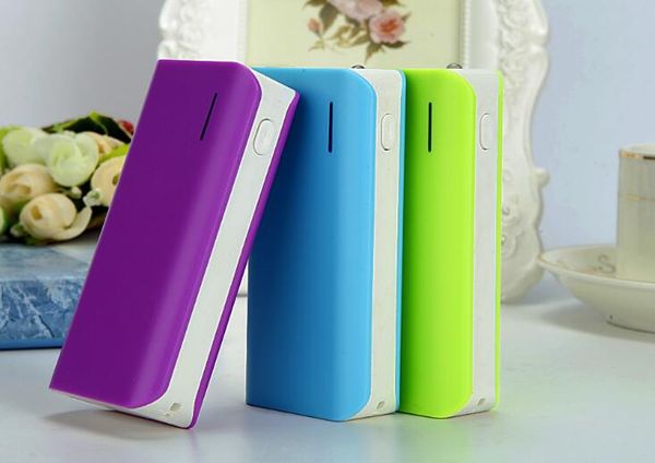 new 8400mah power bank usb внешняя батарея со светодиодной портативной power banks зарядное устройство для iphone 6s samsung s6 android теле
new 8400mah power bank usb внешняя батарея со светодиодной портативной power banks зарядное устройство для iphone 6s samsung s6 android теле