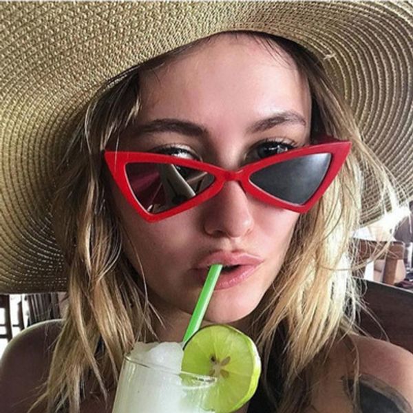 2018 unique cat eye triangle sunglasses with red lenses yellow rimless sun glasses for women small size triangle female, White;black
2018 unique cat eye triangle sunglasses with red lenses yellow rimless sun glasses for women small size triangle female, White;black