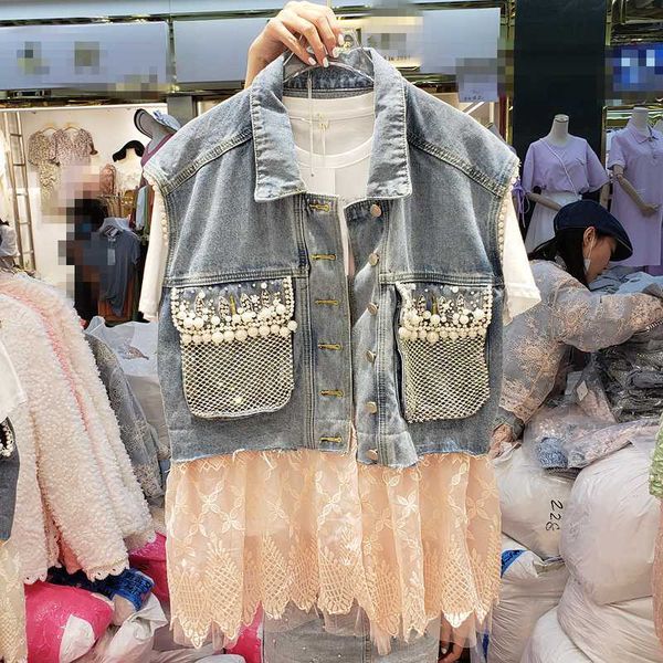 vest woman european style spring and summer new heavy beaded diamond lace stitching denim vest jacket female lace waistcoat, Black;white
vest woman european style spring and summer new heavy beaded diamond lace stitching denim vest jacket female lace waistcoat, Black;white