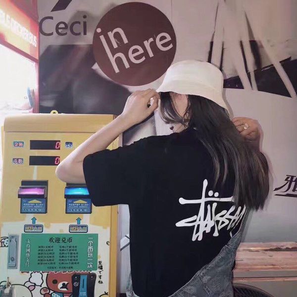 2020 designer summer european and american street new stu sketch logo letter short-sleeved t-shirt for men and women couples, White;black
2020 designer summer european and american street new stu sketch logo letter short-sleeved t-shirt for men and women couples, White;black