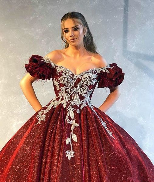2020 glitter ball gown evening dresses burgundy sequined appliqued off shoulder sweep train formal party gowns custom made long prom dress, Black;red
2020 glitter ball gown evening dresses burgundy sequined appliqued off shoulder sweep train formal party gowns custom made long prom dress, Black;red