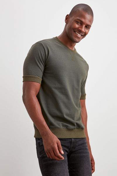 trendyol male bike collar new sweatshirt tmnss20sw0032, Black 
trendyol male bike collar new sweatshirt tmnss20sw0032, Black