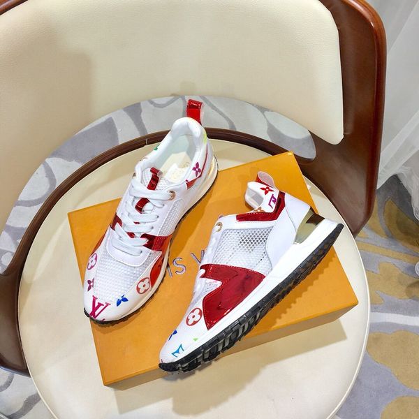 new style high-end luxury fashiondesigner casual driving shoes outdoor climbing sports shoes triple platform trend women's shoes kluy
new style high-end luxury fashiondesigner casual driving shoes outdoor climbing sports shoes triple platform trend women's shoes kluy