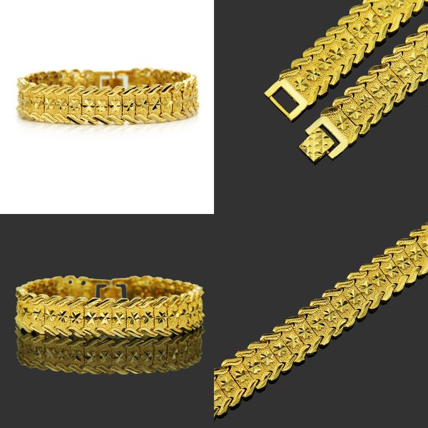 hip-hop man fully-jewelled bracelet 18k gold-plated bracelet hand decorate natural gem shining birthday jewelry gift link bracelets, Black
hip-hop man fully-jewelled bracelet 18k gold-plated bracelet hand decorate natural gem shining birthday jewelry gift link bracelets, Black