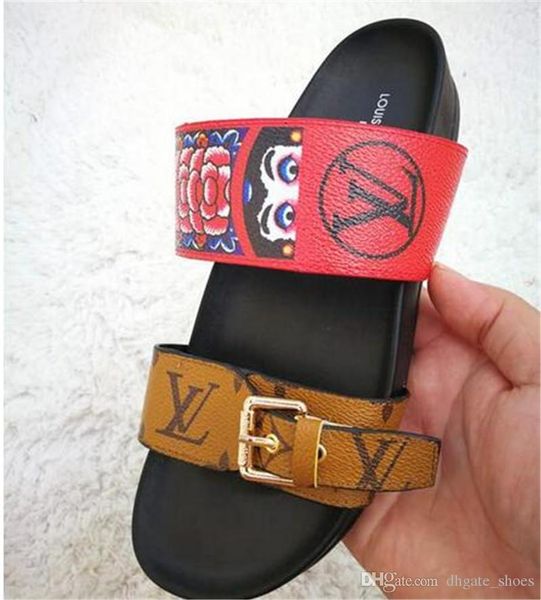 Men women andal de igner hoe luxury lide ummer fa hion wide flat lippery andal lipper flip flop flower box
Men women andal de igner hoe luxury lide ummer fa hion wide flat lippery andal lipper flip flop flower box