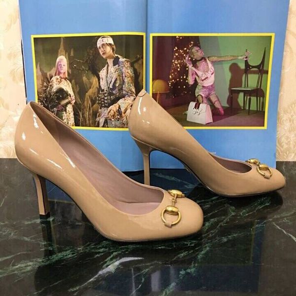 2019 high-end designer high heeled sandals heel leather classic woman metal buckle for parties and banquets sandals size 34-41, Black
2019 high-end designer high heeled sandals heel leather classic woman metal buckle for parties and banquets sandals size 34-41, Black