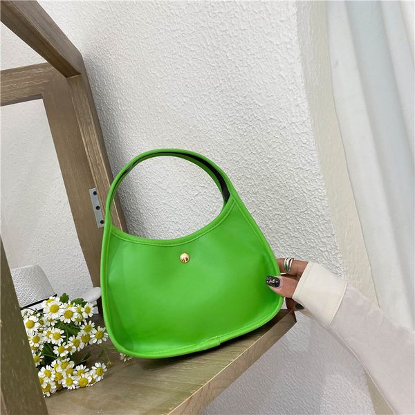 women's bag new popular small bag female korean version of the net red wild hand fashion shoulder axillary
women's bag new popular small bag female korean version of the net red wild hand fashion shoulder axillary