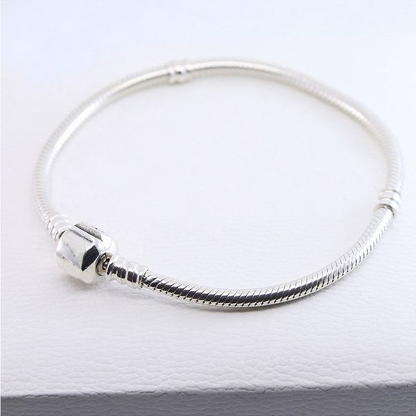 new classical snake bone chain for pandora 925 sterling silver glamour fashion trends women's jewelry with ing, Golden;silver
new classical snake bone chain for pandora 925 sterling silver glamour fashion trends women's jewelry with ing, Golden;silver