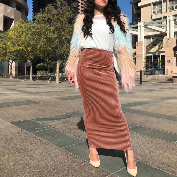 wepbel muslim knitted bodycon long skirts high waist skirt striped stretch women's summer slim fit sheath pencil skirt, Black
wepbel muslim knitted bodycon long skirts high waist skirt striped stretch women's summer slim fit sheath pencil skirt, Black